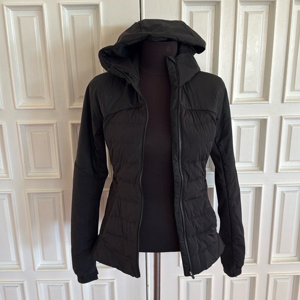 Lululemon goose down jacket